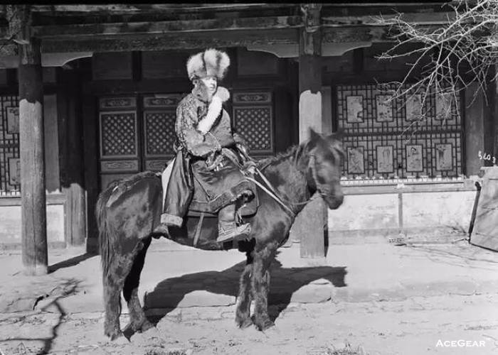 （在四川的约瑟夫·洛克）