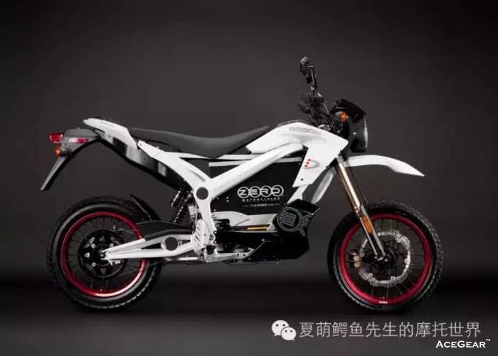 年度最佳电动摩托车：ZERO R平台