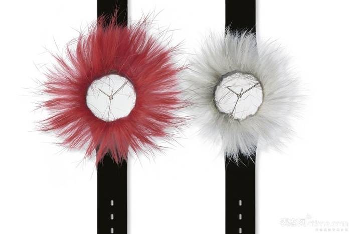 Swatch于1988年推出的艺术家系列腕表Puff，目前市场估值为：RMB76,978元