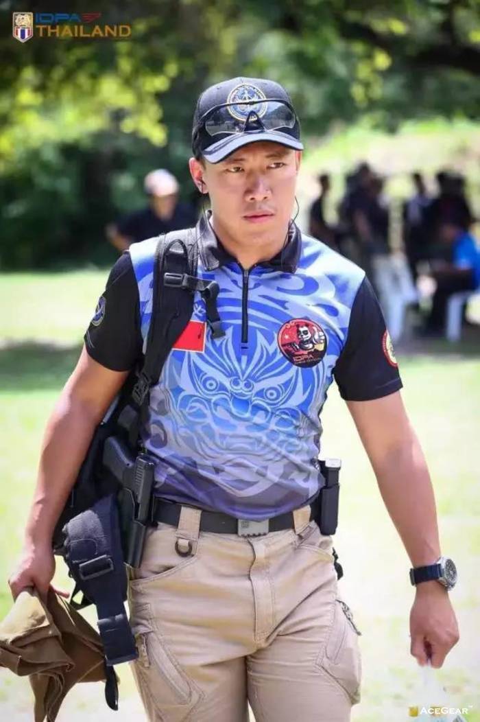 IDPA China Official 比赛T恤1件（价值：288元/件）