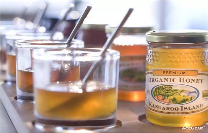 ▲纯种利古里亚蜜蜂（Ligurian Bees）有机蜂蜜