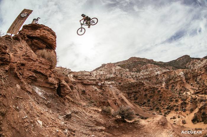 The actual drop that took Aggy out. Nobody, not even his fellow competitors, was expecting him to 360 this.