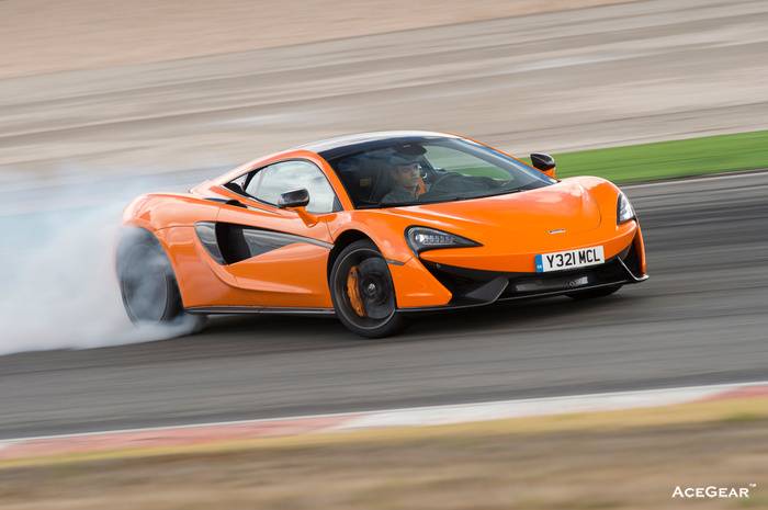 McLaren 570S